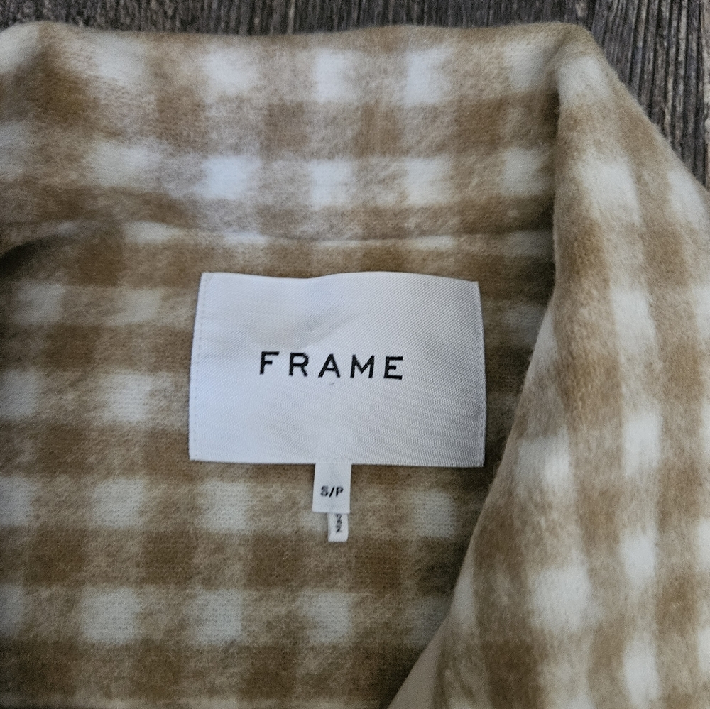 Frame gingham shacket - Picture 9 of 10
